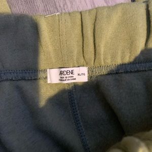 Ardene sweatpants “tokyo”